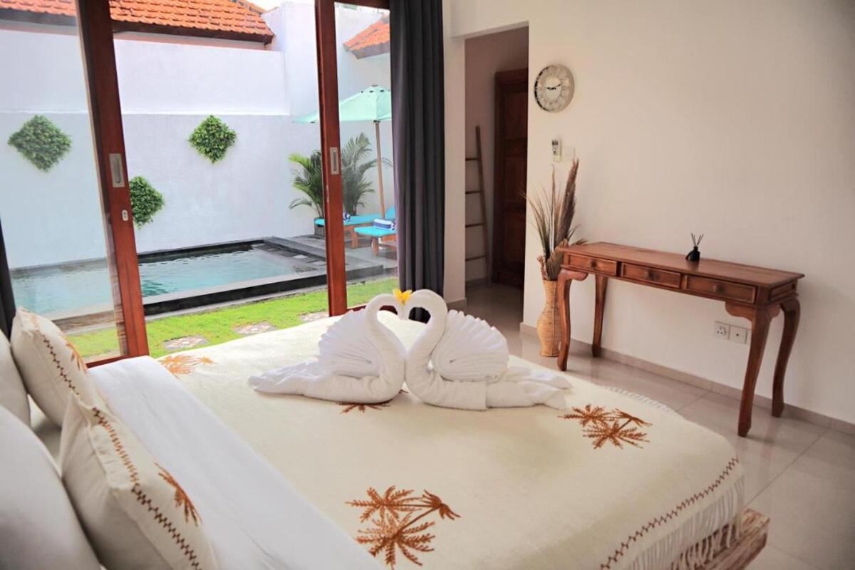 4-Bedroom Pool Villa Near Seminyak Center 외부 사진