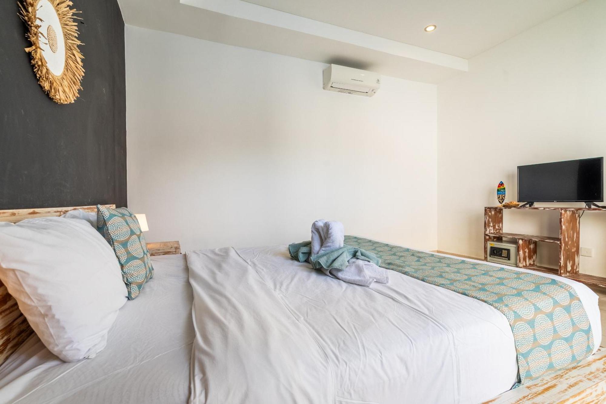 4-Bedroom Pool Villa Near Seminyak Center 외부 사진