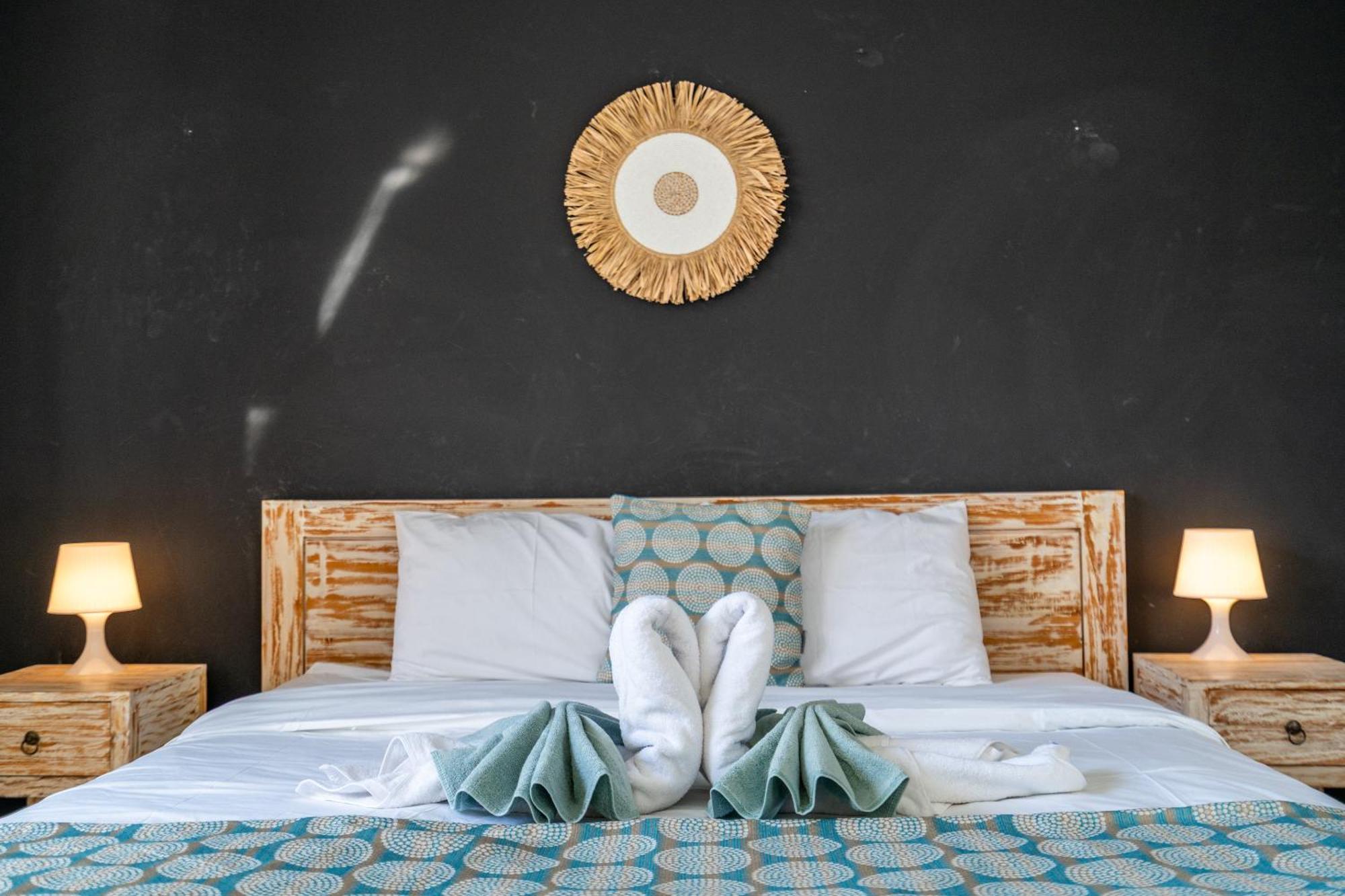 4-Bedroom Pool Villa Near Seminyak Center 외부 사진