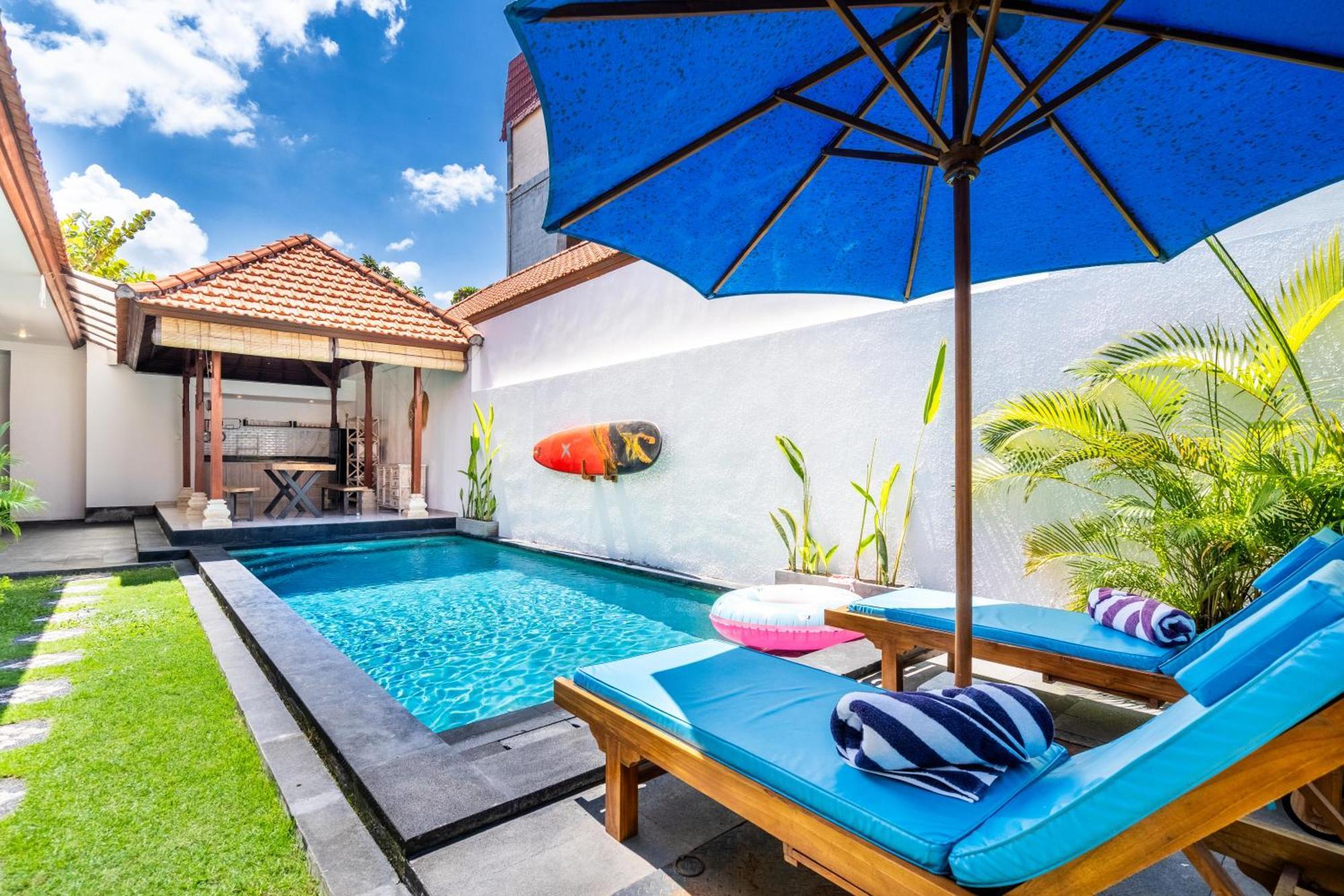 4-Bedroom Pool Villa Near Seminyak Center 외부 사진