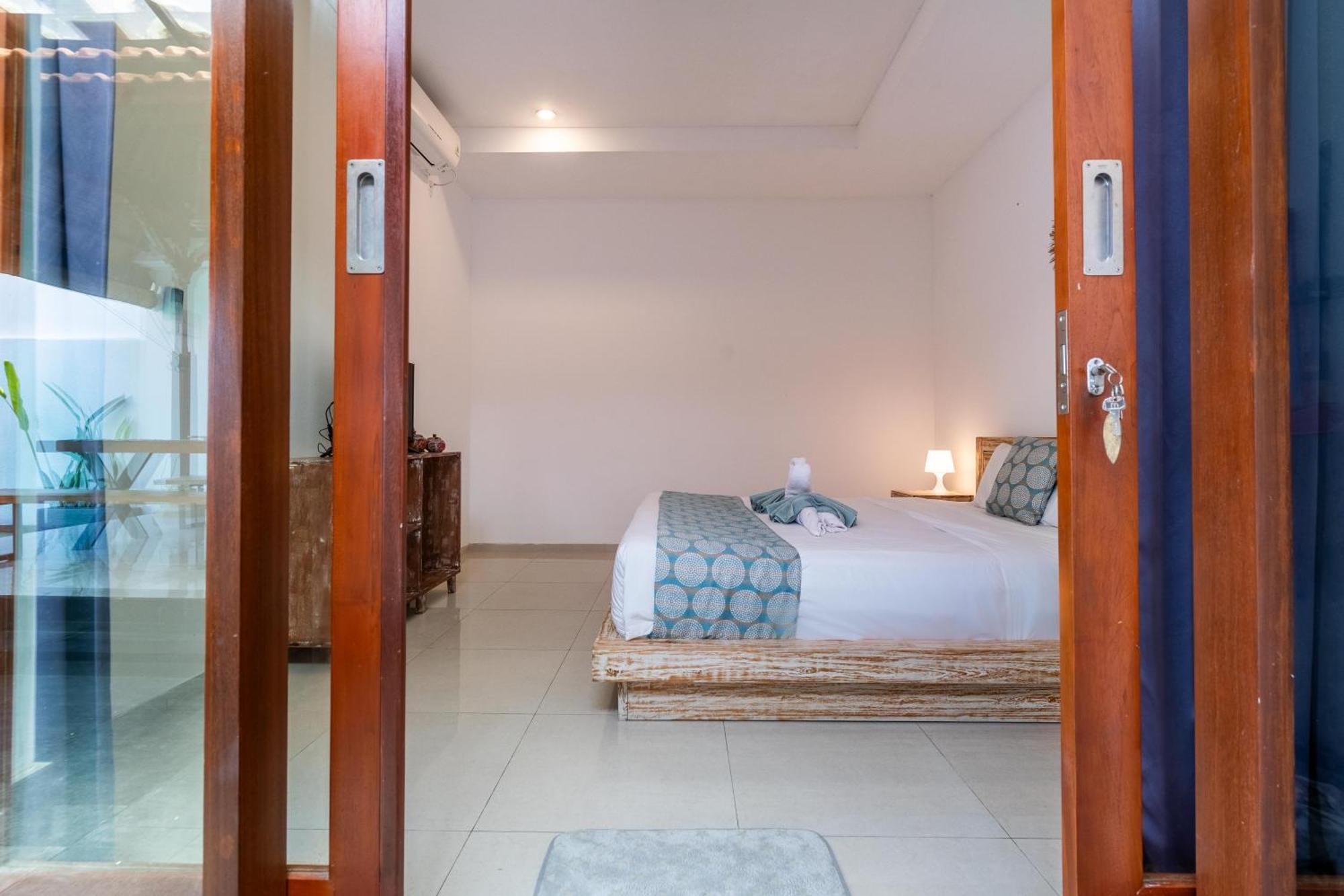 4-Bedroom Pool Villa Near Seminyak Center 외부 사진