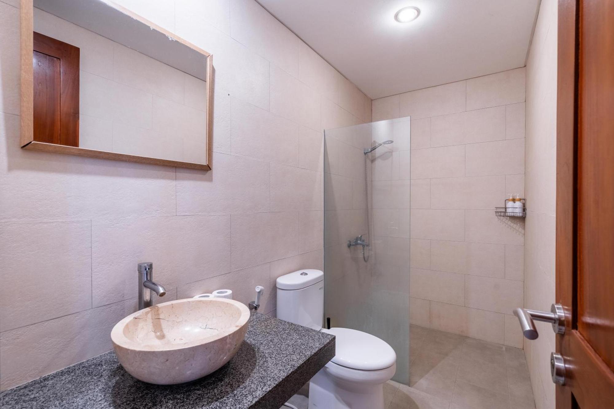 4-Bedroom Pool Villa Near Seminyak Center 외부 사진