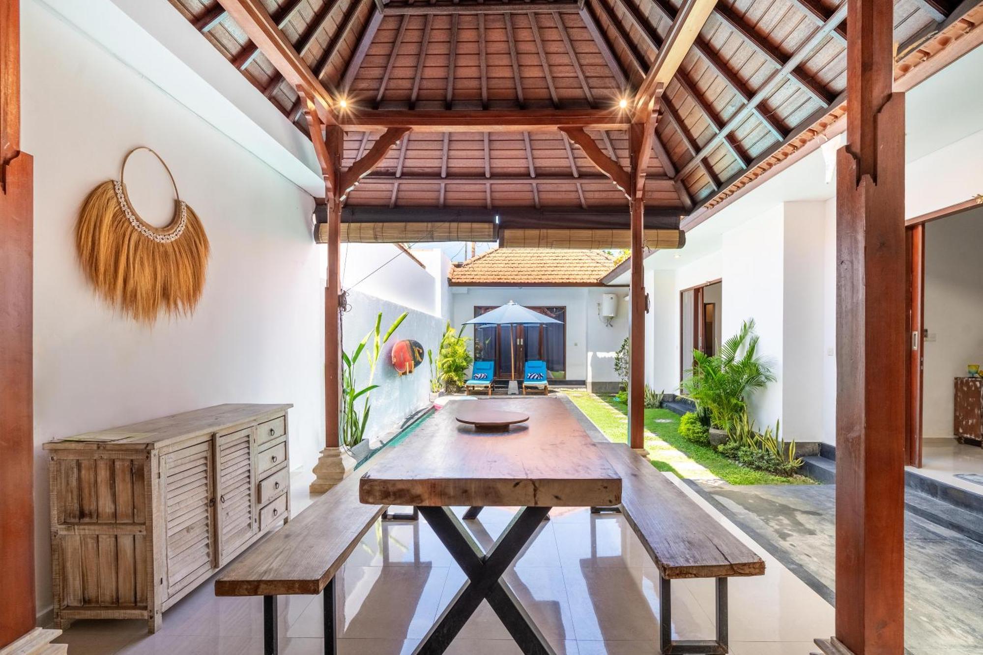 4-Bedroom Pool Villa Near Seminyak Center 외부 사진