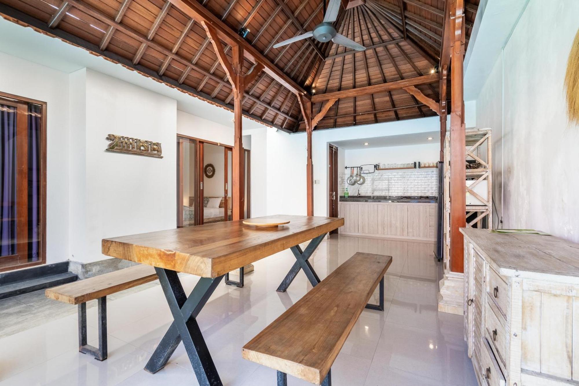4-Bedroom Pool Villa Near Seminyak Center 외부 사진
